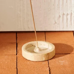 CASA ESCAPE PORTA INCENSO PORTA INCENSO TRAVERTINO Beige- Prodotti Profumati